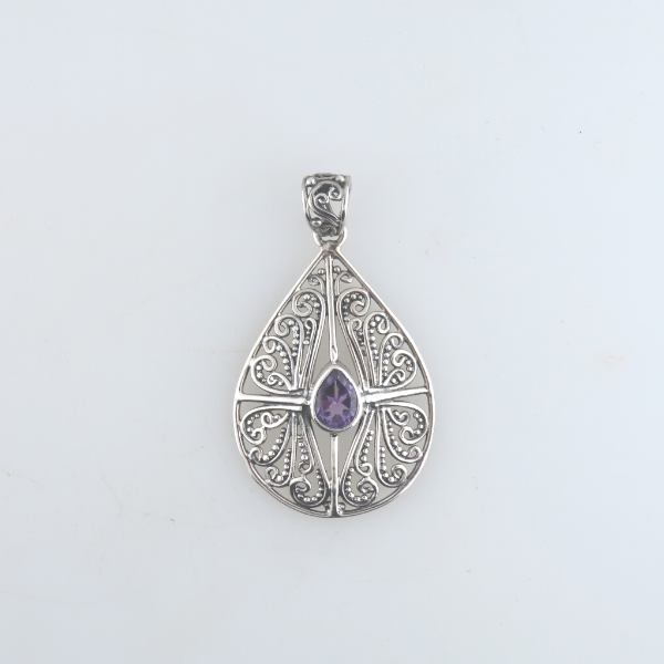 Sterling Silver Pendant with Amethyst