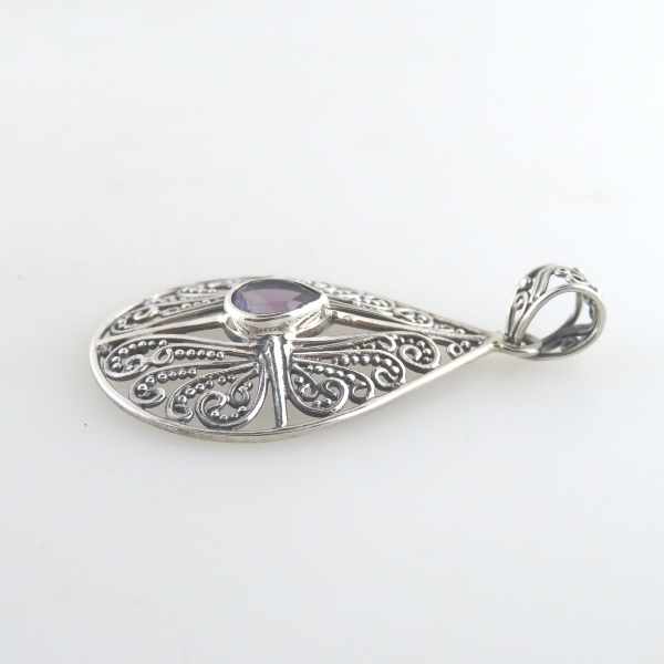 Sterling Silver Pendant with Amethyst
