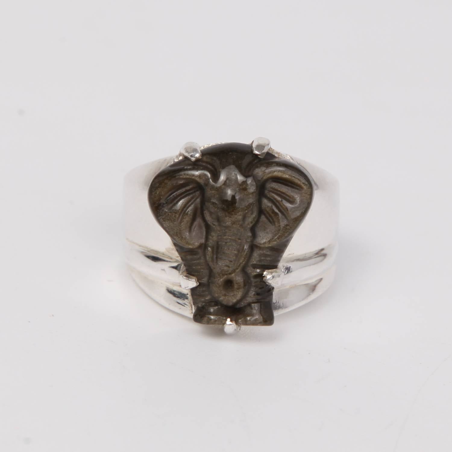 Sterling Silver Ring with Obsidian (Elephant curved)