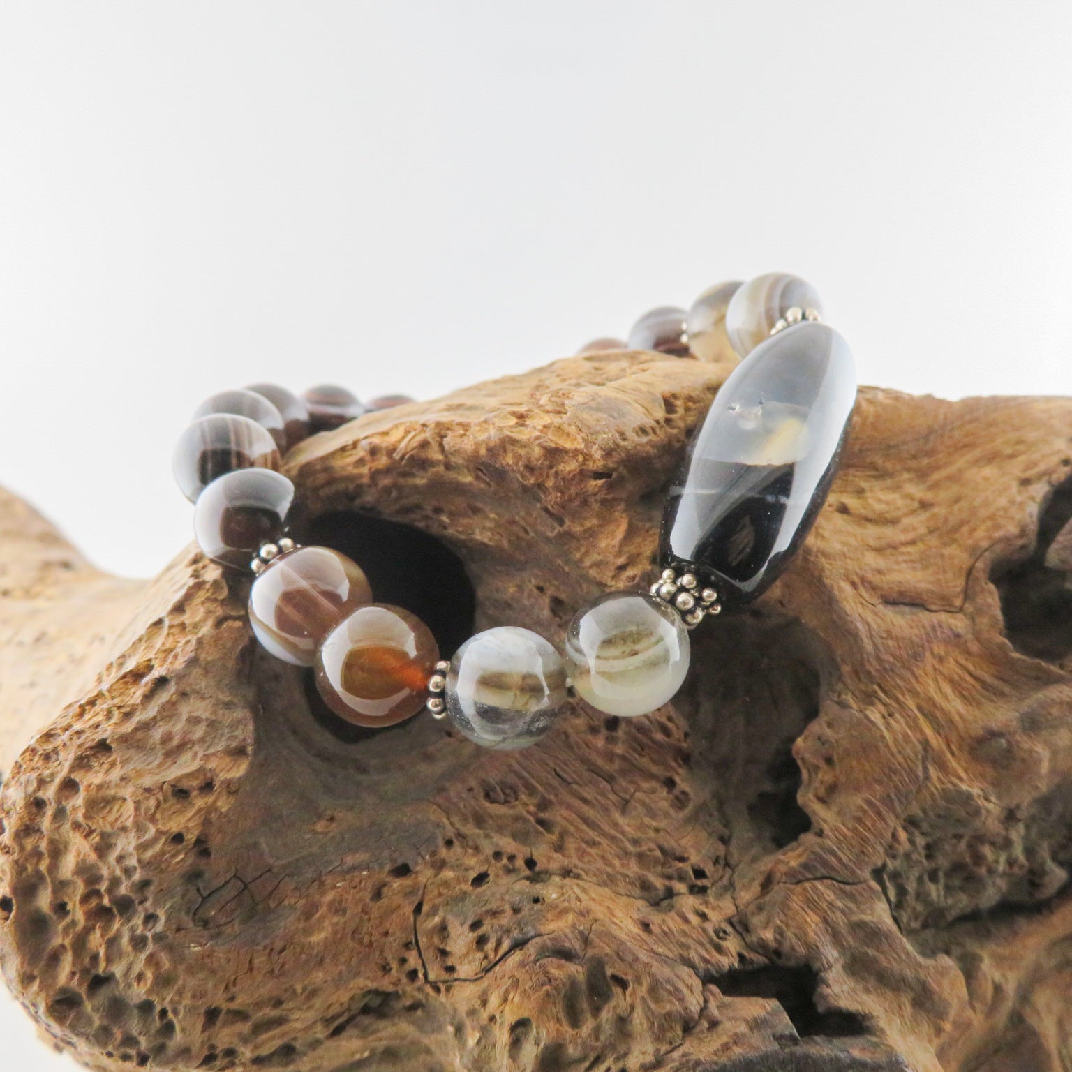 Agate Beads Bracelet with Silver Beads