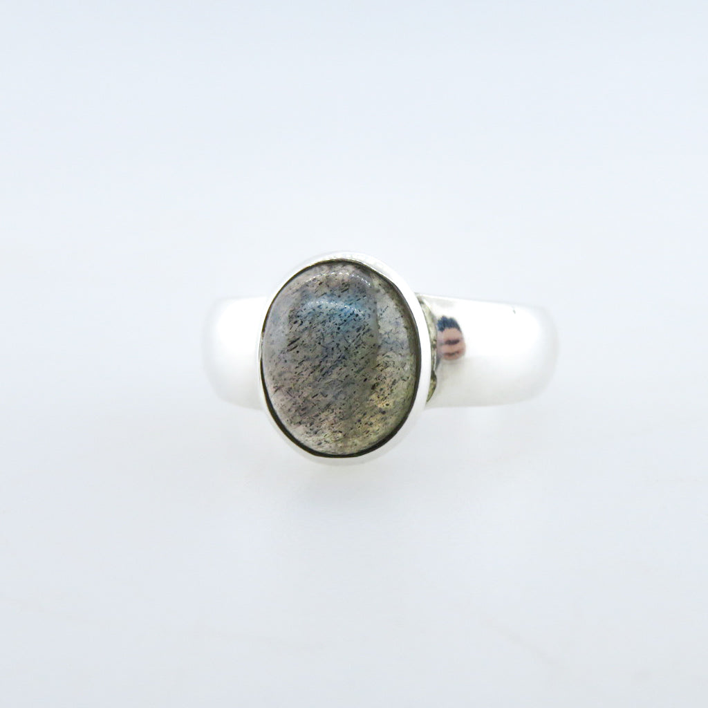 Sterling Silver Ring with Labradorite