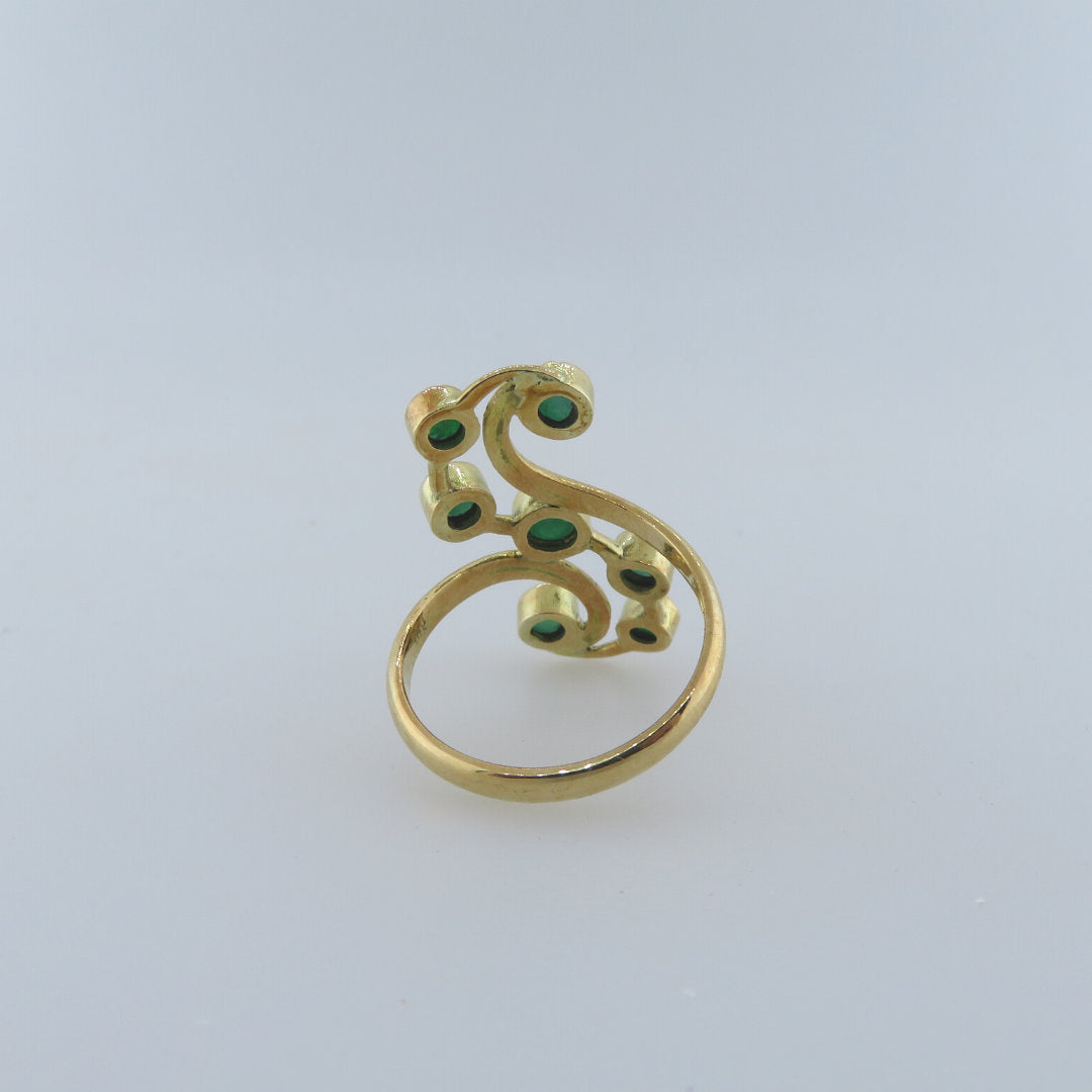 18K Gold Ring with Emerald